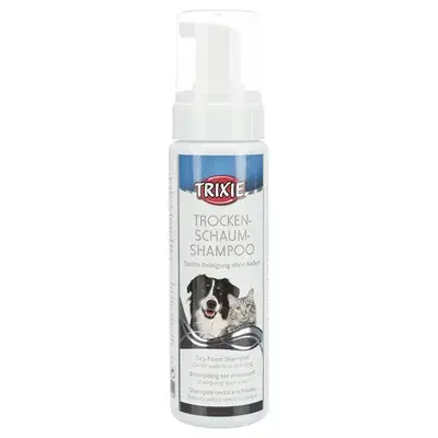 Pumpflaska med Trixie Dry Foam Shampoo torrschampo för hund